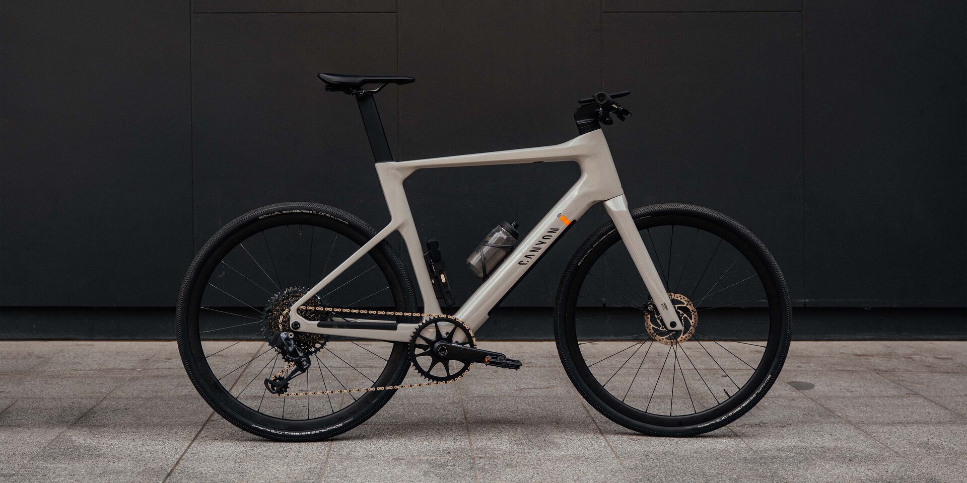 Canyon Roadlite:ONfly CF